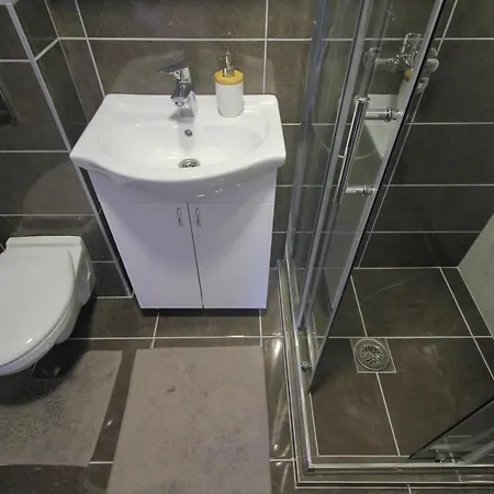 Kaja * זלאטיבור