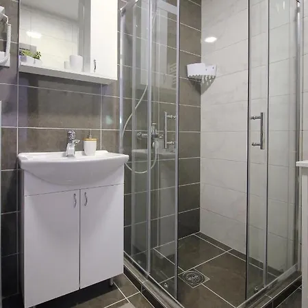 Kaja * זלאטיבור