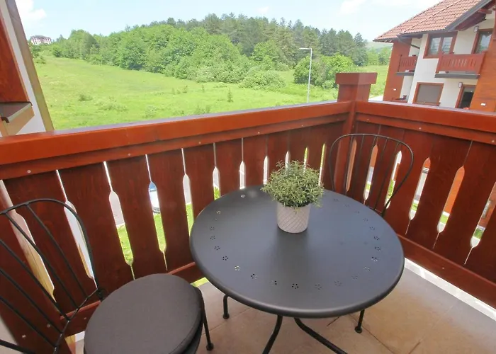 アパート Kaja ズラティボール