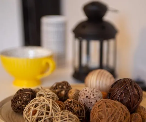 Kaja ズラティボール