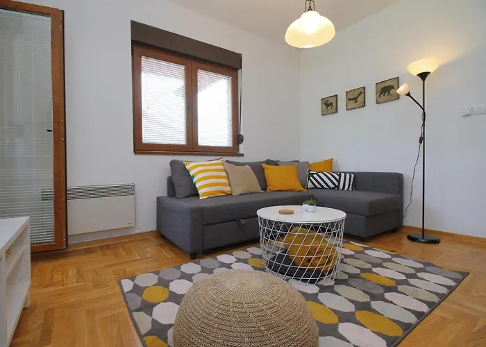 アパート Kaja ズラティボール